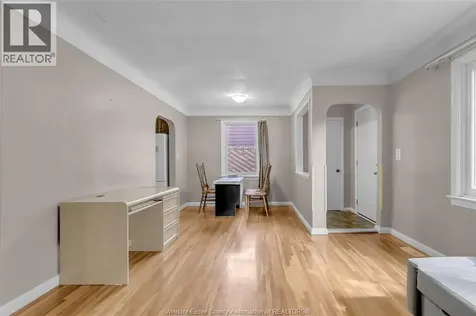 3331 Longfellow Windsor ON N9E 2L7