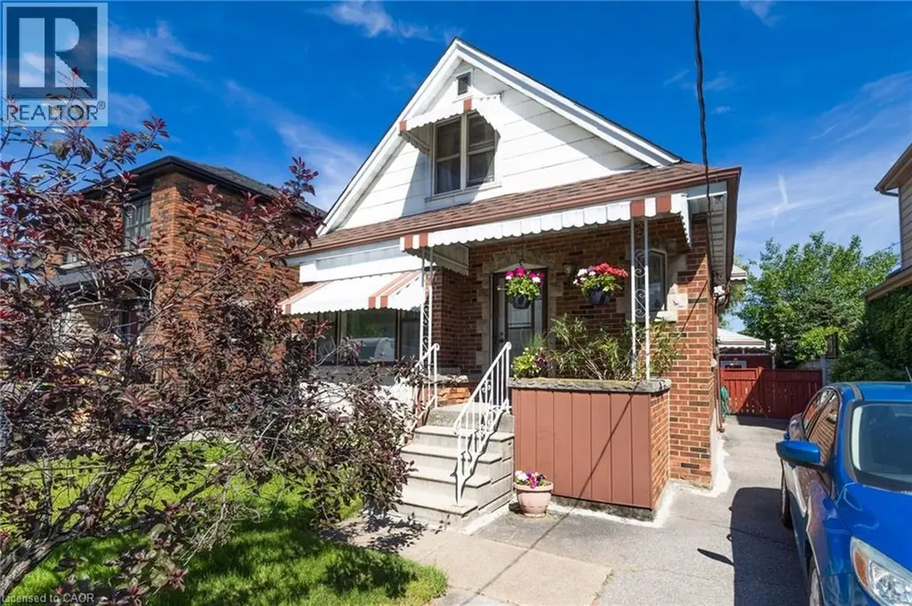 47 Crosthwaite Avenue South Hamilton ON L8K 2T9