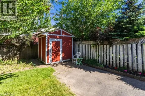 47 Crosthwaite Avenue South Hamilton ON L8K 2T9