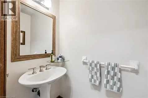 39 Celia Crescent Guelph ON N1G 4R4