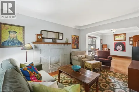 16 Connaught Avenue North Hamilton ON L8L 6Y7