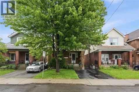 16 Connaught Avenue North Hamilton ON L8L 6Y7