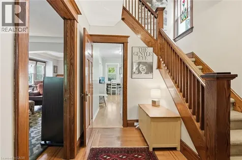 16 Connaught Avenue North Hamilton ON L8L 6Y7