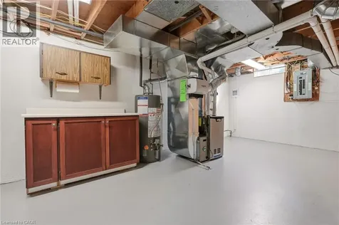 570 Forestwood Crescent Burlington ON L7L 4K3