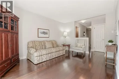 570 Forestwood Crescent Burlington ON L7L 4K3