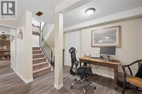 236 Kingswood Drive Kitchener ON N2E 2K2