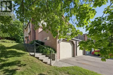 236 Kingswood Drive Kitchener ON N2E 2K2