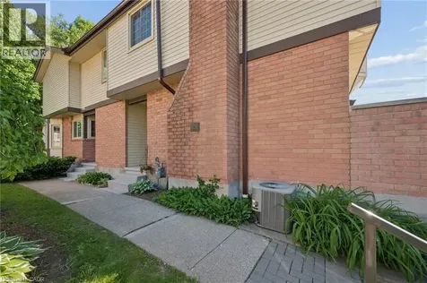 236 Kingswood Drive Kitchener ON N2E 2K2