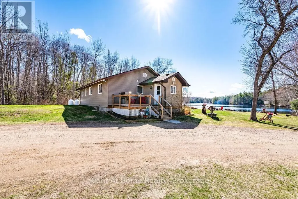 61C Blackfish Bay Rd Road Madawaska Valley ON K0J 1L0
