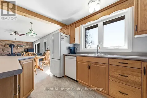 61C Blackfish Bay Rd Road Madawaska Valley ON K0J 1L0