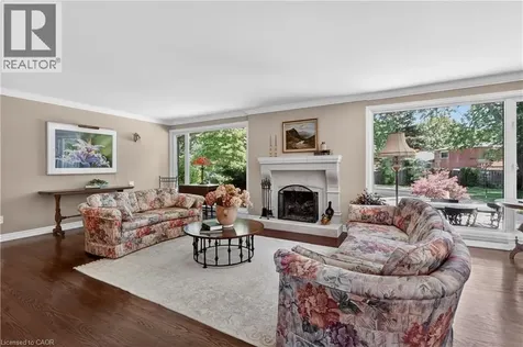 2158 Fowler Lane Mississauga ON L5K 1B8