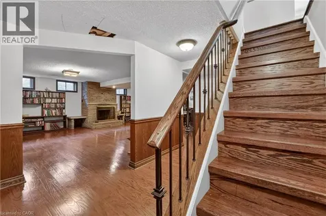 2158 Fowler Lane Mississauga ON L5K 1B8