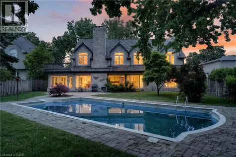2158 Fowler Lane Mississauga ON L5K 1B8