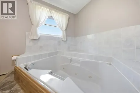 800 Tremaine Avenue South Listowel ON N4W 3G9