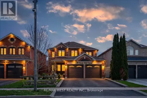 26 Country Stroll Crescent Caledon (bolton West) ON L7E 2H3