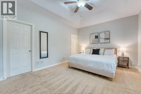 5924 Ballantrae Crescent Windsor ON N9J 3Y7