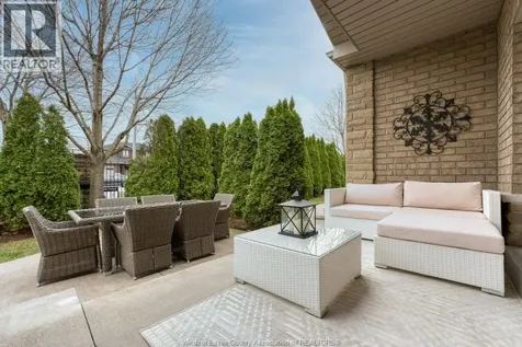 5924 Ballantrae Crescent Windsor ON N9J 3Y7