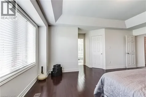 481 Heath Street Oakville ON L6H 6N8