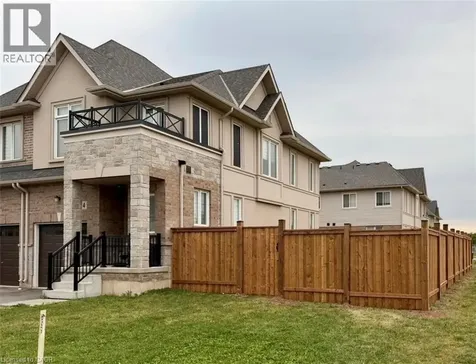 4 Foothills Lane Stoney Creek ON L8E 0K1