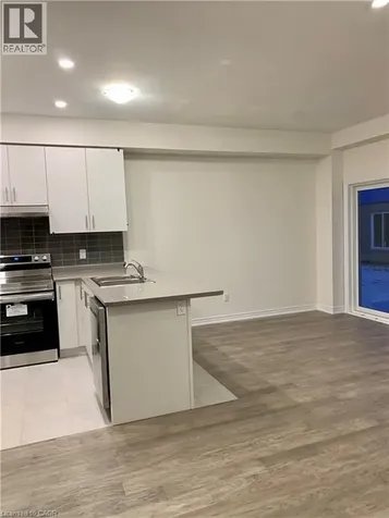 4 Foothills Lane Stoney Creek ON L8E 0K1