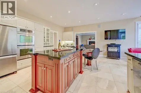 336 Bushwood Court Waterloo ON N2T 2E7