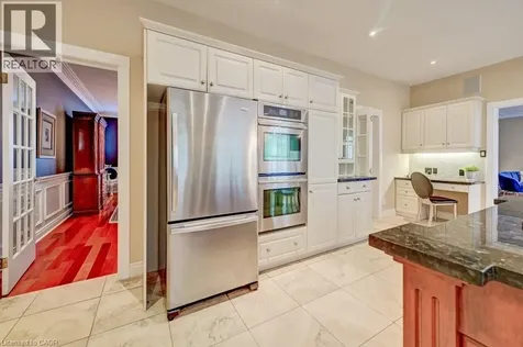 336 Bushwood Court Waterloo ON N2T 2E7