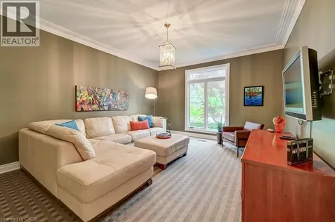336 Bushwood Court Waterloo ON N2T 2E7