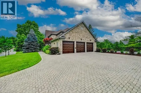 336 Bushwood Court Waterloo ON N2T 2E7