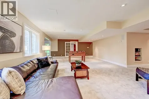 336 Bushwood Court Waterloo ON N2T 2E7