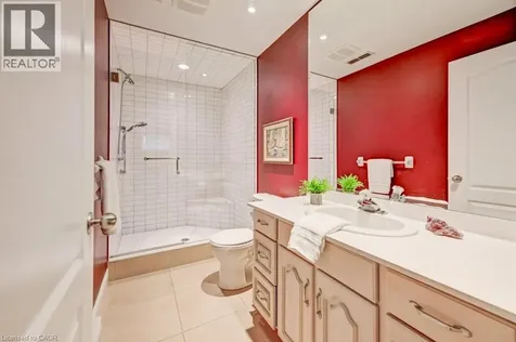 336 Bushwood Court Waterloo ON N2T 2E7