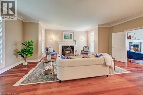336 Bushwood Court Waterloo ON N2T 2E7