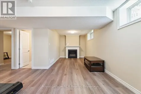 1302 14th Avenue East Owen Sound ON N4K 0A1