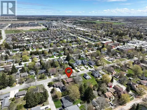 458 Market Street Saugeen Shores ON N0H 2C2