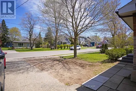 458 Market Street Saugeen Shores ON N0H 2C2