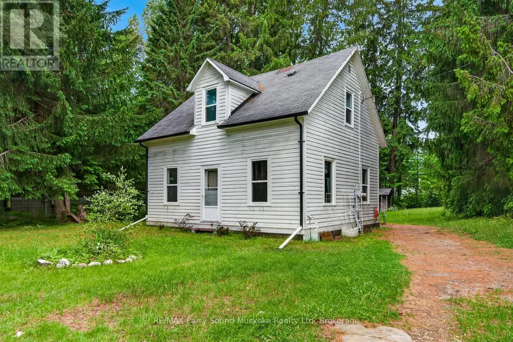 14 Victoria Street West Seguin ON P0C 1J0