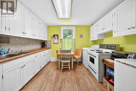 14 Victoria Street West Seguin ON P0C 1J0