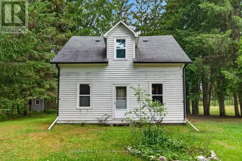 14 Victoria Street West Seguin ON P0C 1J0