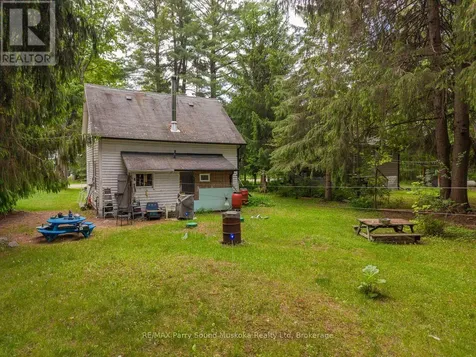 14 Victoria Street West Seguin ON P0C 1J0