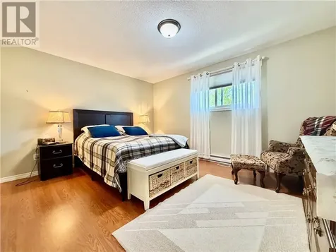 979 Woodbine Avenue Greater Sudbury ON P3A 5E3