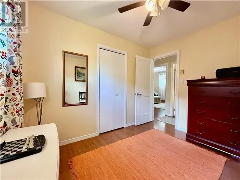 979 Woodbine Avenue Greater Sudbury ON P3A 5E3