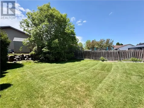 979 Woodbine Avenue Greater Sudbury ON P3A 5E3