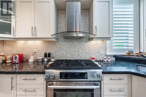 2295 Shore Lane Wasaga Beach ON L9Z 2X7