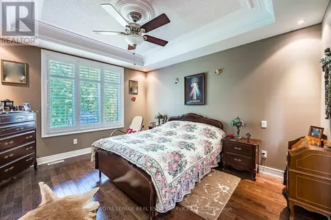 2295 Shore Lane Wasaga Beach ON L9Z 2X7