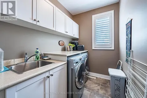 2295 Shore Lane Wasaga Beach ON L9Z 2X7