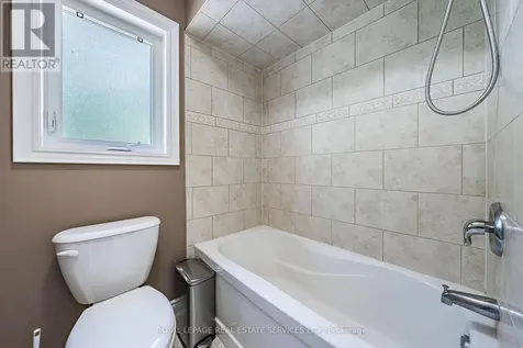 2295 Shore Lane Wasaga Beach ON L9Z 2X7
