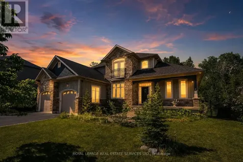 2295 Shore Lane Wasaga Beach ON L9Z 2X7