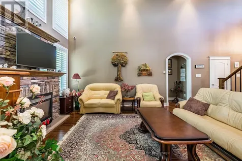 2295 Shore Lane Wasaga Beach ON L9Z 2X7