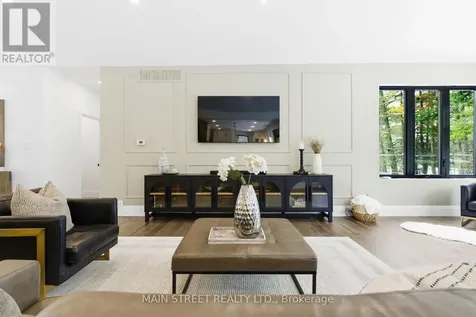 2 Gooseberry Lane Uxbridge ON L9P 1X2