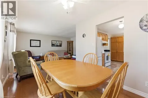 35 Barnicke Drive Cambridge ON N3C 3M2