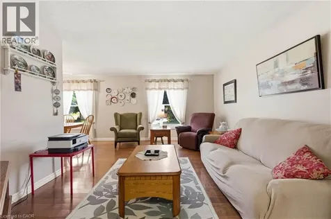 35 Barnicke Drive Cambridge ON N3C 3M2